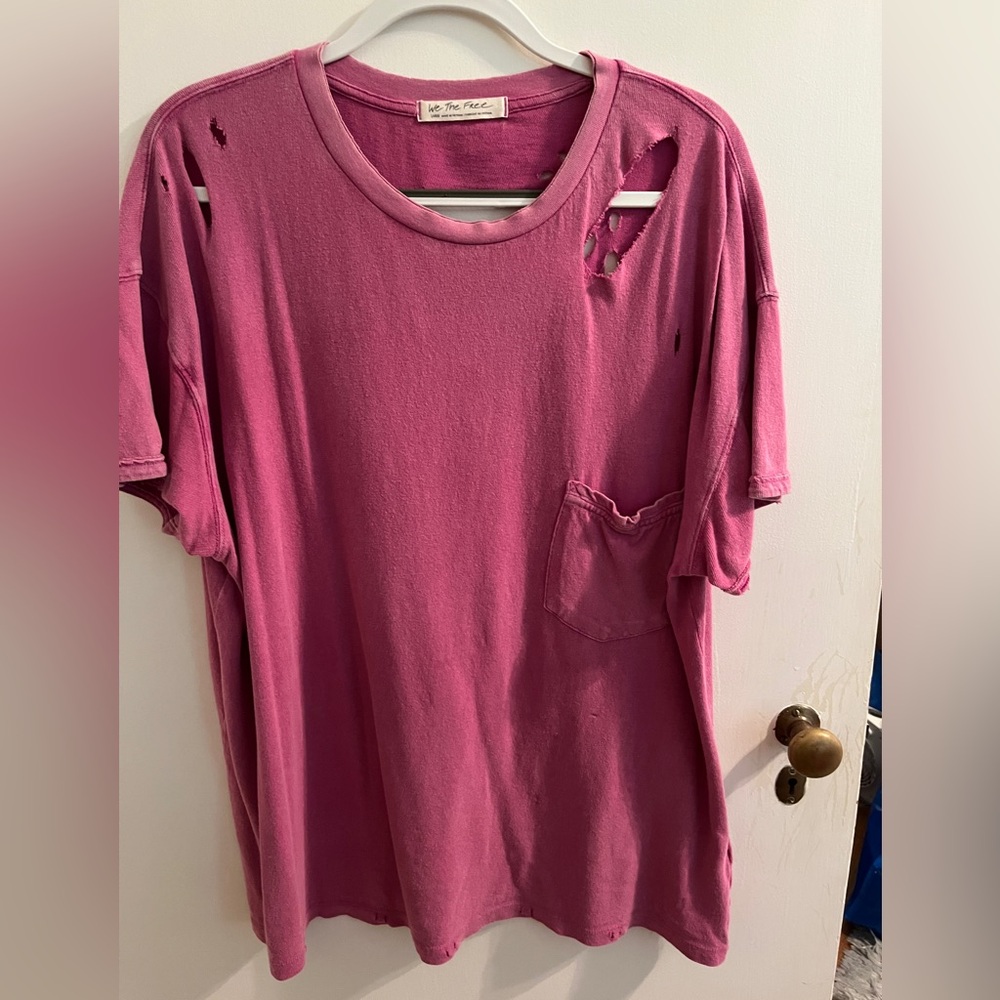 Free People We The Free Pink Distressed Rubi Tee Size L
